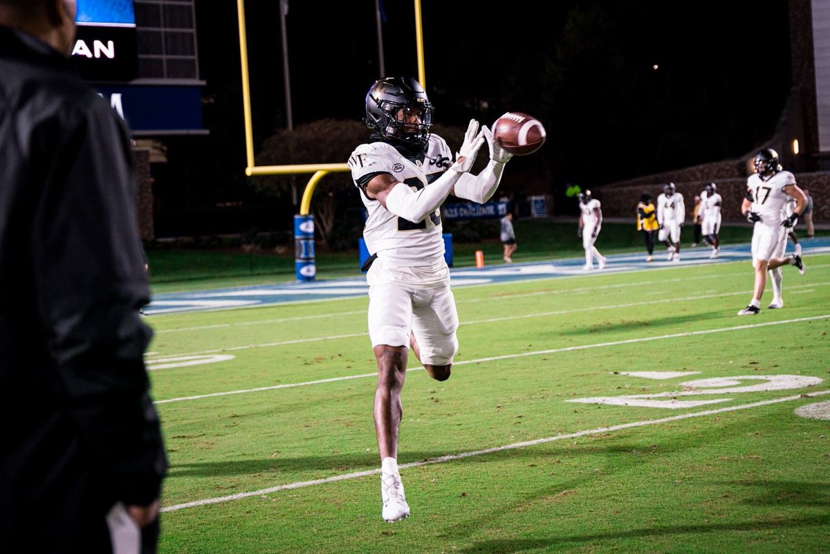 Coach Crump tweet media