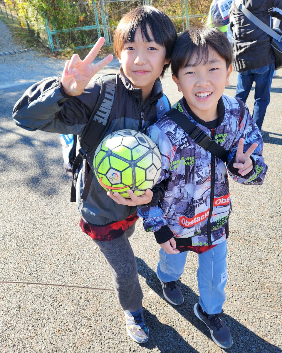 rentchannel's tweet photo. お友達と参戦したホーム最終戦⚽️
この日の埼スタは強風で超寒かった！
試合後はみんなでスーパー銭湯に行って温まりました♨️

#Jリーグ
#浦和レッズ vs #アルビレックス新潟 https://t.co/oouTgU4KP8
