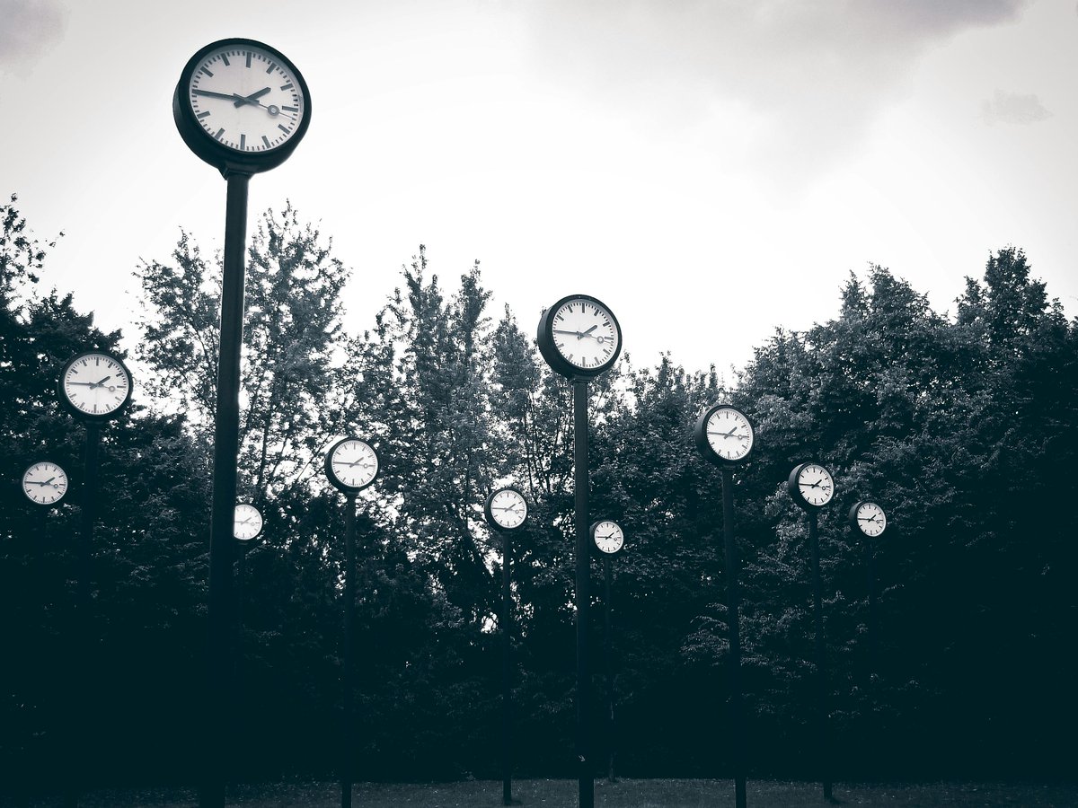 DreamyHomeStyle's tweet photo. When choosing a clock, consider the style to match your décor, the size to fit your space, and the functionality to suit your needs.
https://t.co/x6HOPgxfrZ
#ClockBuyingTips #HomeDecor #FunctionalStyle #ClockDesigns #InteriorStyling #WallClockIdeas #DecorEssentials #ClassicTime https://t.co/v6ahiLUD9B