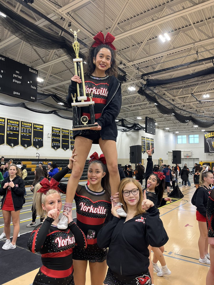 yorkvillecheer's tweet photo. 1ST PLACE!!! out of 10 super talented teams &amp; highest score of a season. happy holidays ❤️🤍🖤 https://t.co/YQGaVIfcKx