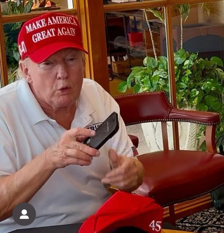 Republicans against Trump tweet media