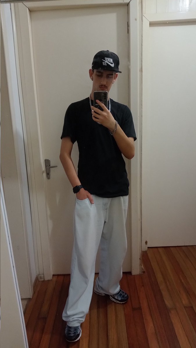 Luis_zzk780 (@luis_zzk78) on Twitter photo 