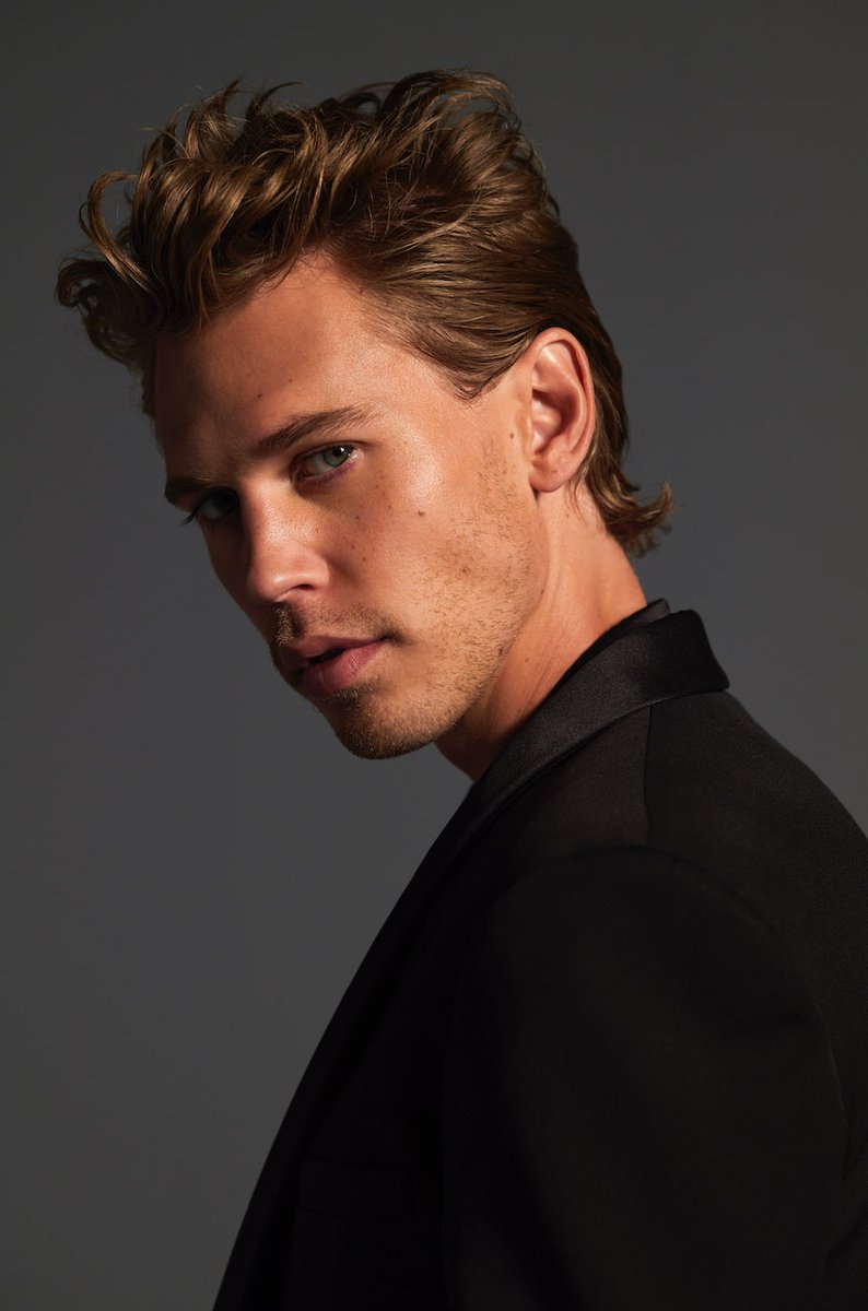 sboficial's tweet photo. TOP GATOS DO ANO

93 • Austin Butler https://t.co/3M4MQjyLln