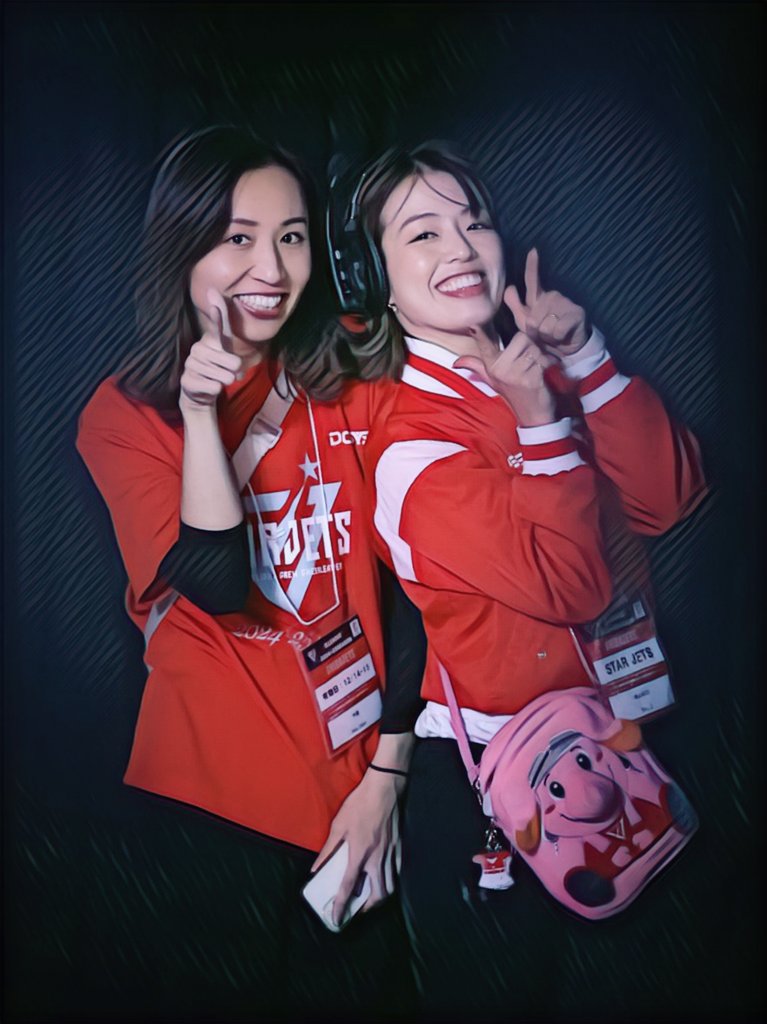 toshitaka_twins's tweet image. おはようございます👉🌈✈️✨
師走もラストスパート！
1週間頑張って行きましょう💪🔥
#Ayaka
#Ichika
#SJOG
#千葉ジェッツ