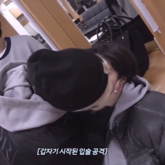 Clau♡HanjiওDO IT🩷🩶 tweet media