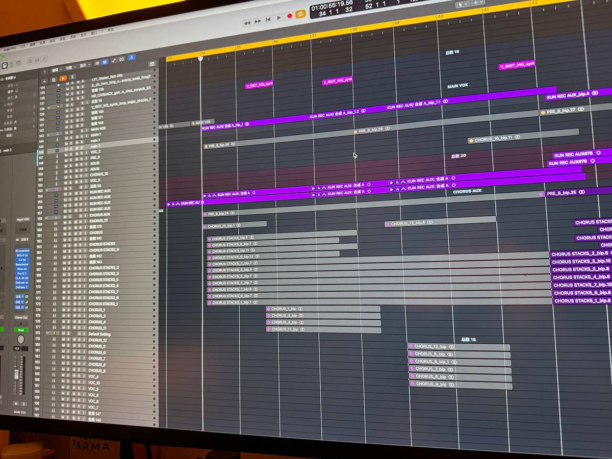 ✎ (slow) tweet media