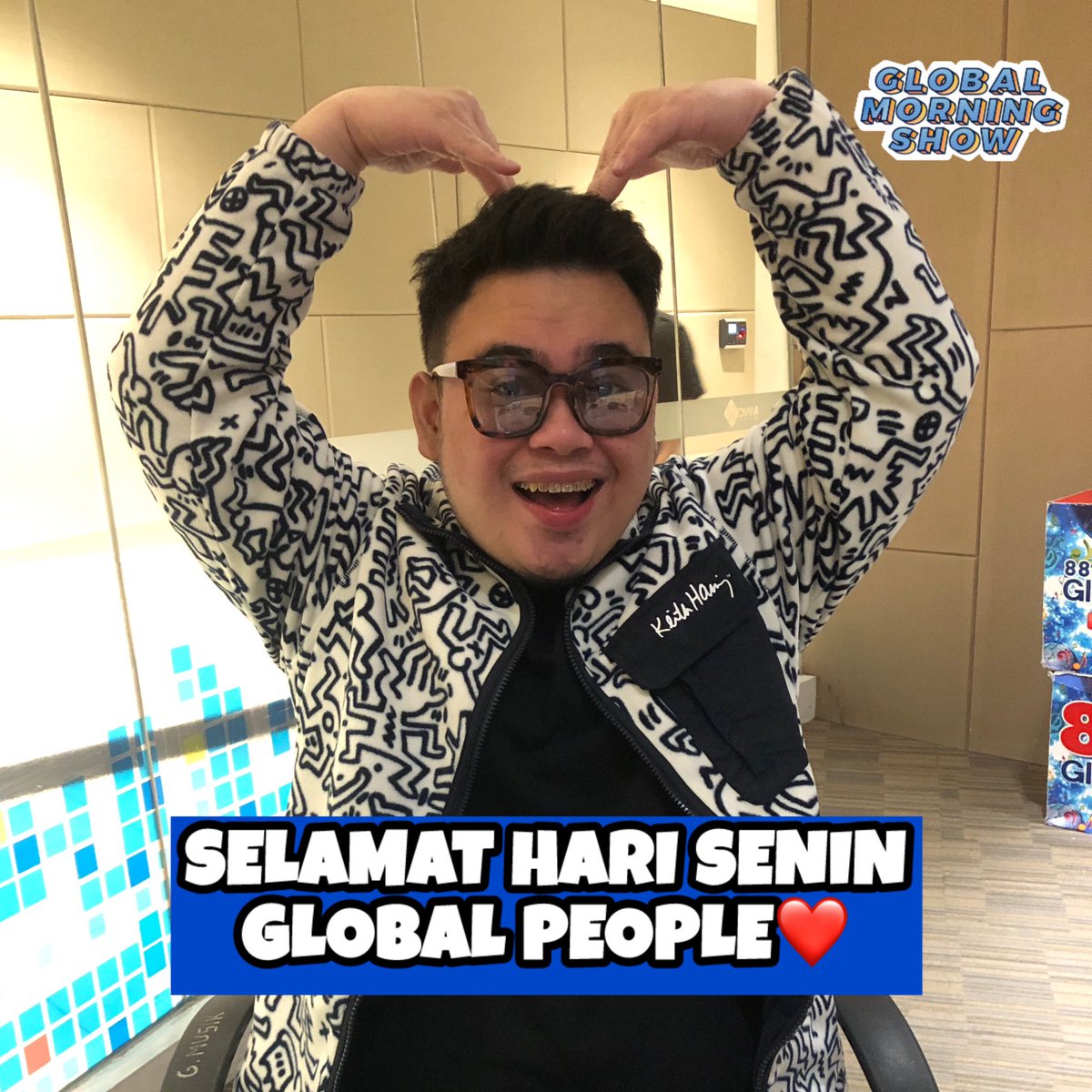 Global People! Senin pagi lo bakal ditemenin <a href="/ajiSABHA/">aji sabha</a> sampe jam 10 di #GlobalMorningShow

Hari ini <a href="/inibasboikok/">Basboi</a> harus izin dulu karena lagi jadi kontingen lomba menangkap belut listrik⚡️