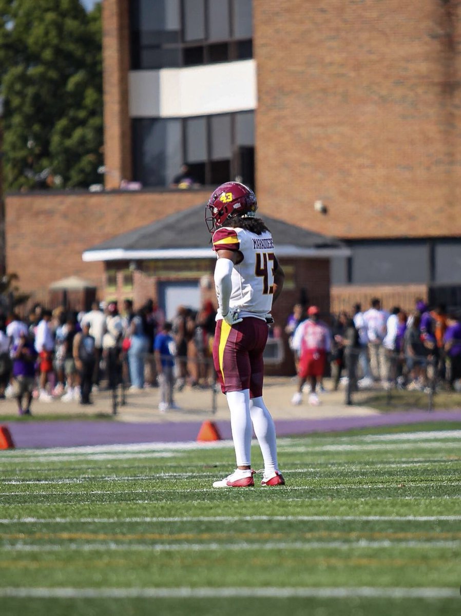 Still looking for a home!
Film on YouTube. 6’1  200lb Nickel/Safety 2 years eligibility 
youtu.be/I1Ip52gdtT8?si…
