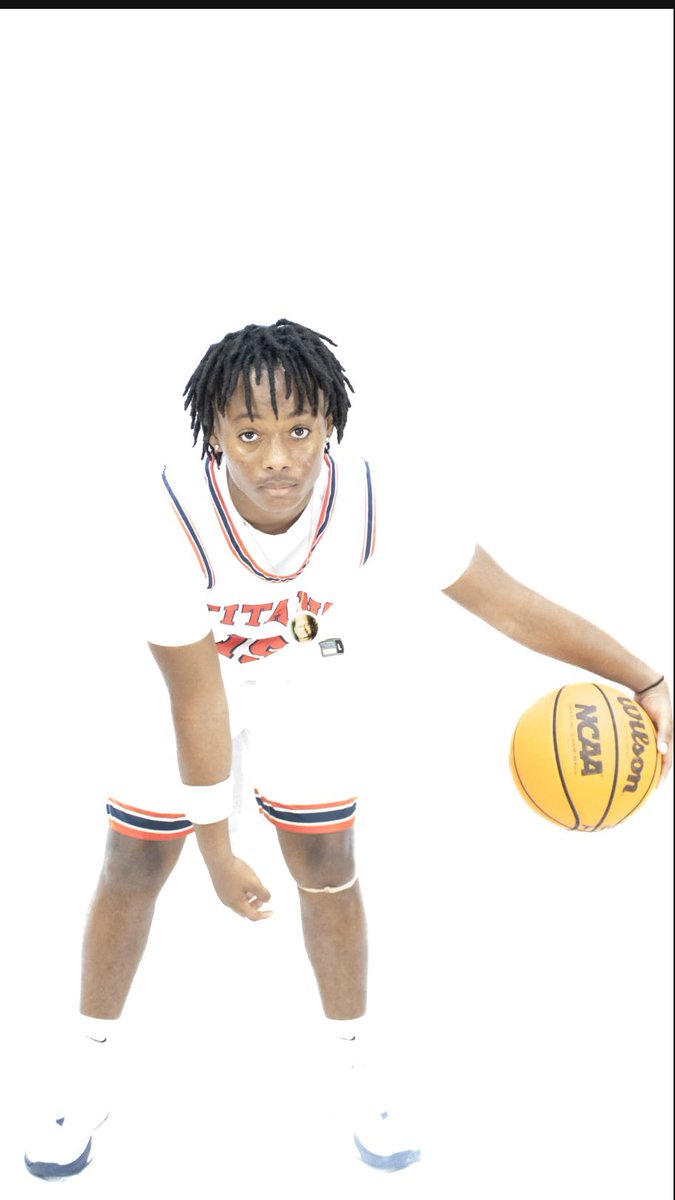 bryant_Freeman7's tweet photo. TBT Basketball Varsity media day. https://t.co/5HlfQmHDCM