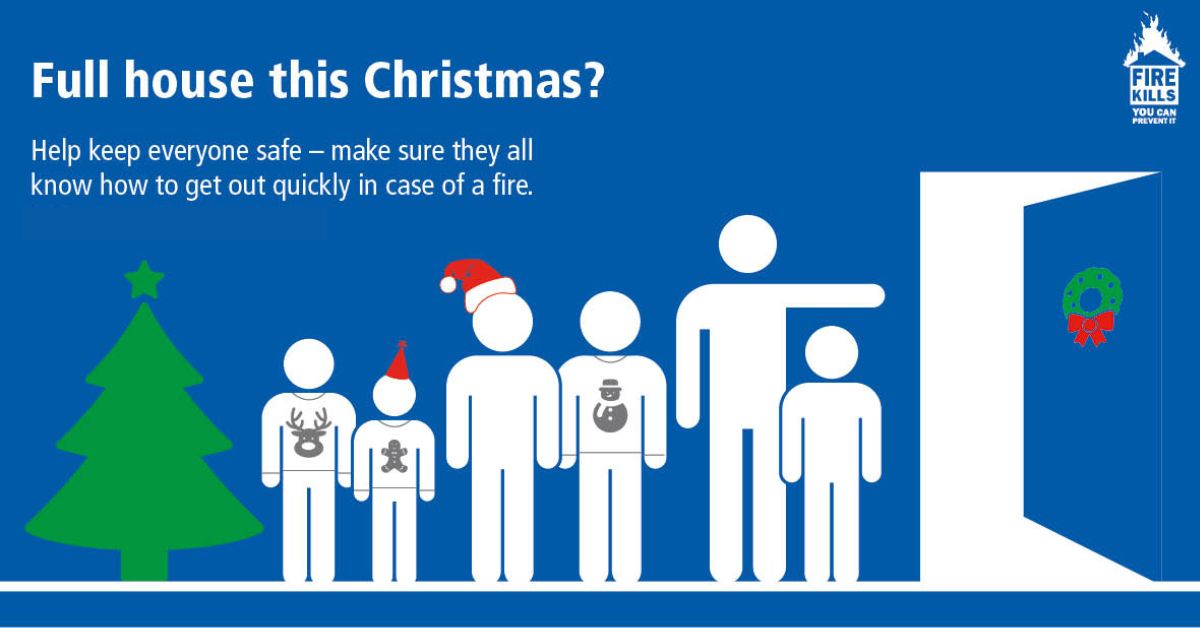Got friends and family coming to stay over Christmas? 

Make sure everyone knows what to do in an emergency. 
Keep all escape routes clear and check your smoke alarms are working.
Visit fireengland.uk/fire-safety/ho… for more fire safety advice
#SafeChristmas #FireKills