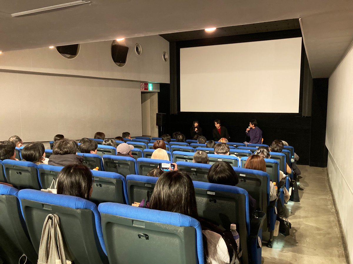 c_bandwagon's tweet photo. 𖤐𝗥𝗘𝗣𝗢𝗥𝗧

CINEMA BANDWAGON vol.1
#山本圭将 さん×#広田智大 監督×#川添彩 監督

昨日も沢山のご来場ありがとうございました！
両監督の制作裏を伺いながら、今回特集する監督全員の作品に多数出演する山本さんからみたお二人の作風や撮影現場・演出の特徴などお話いただきました。 https://t.co/Dl3gkxNVsV