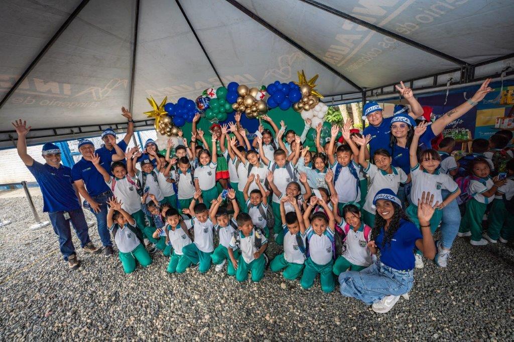 <a href="/Incauca/">Incauca</a> lleva alegría y esperanza a más de 4000 niños del Cauca con regalos, cine y diversión 
yulder.co/incauca-lleva-…