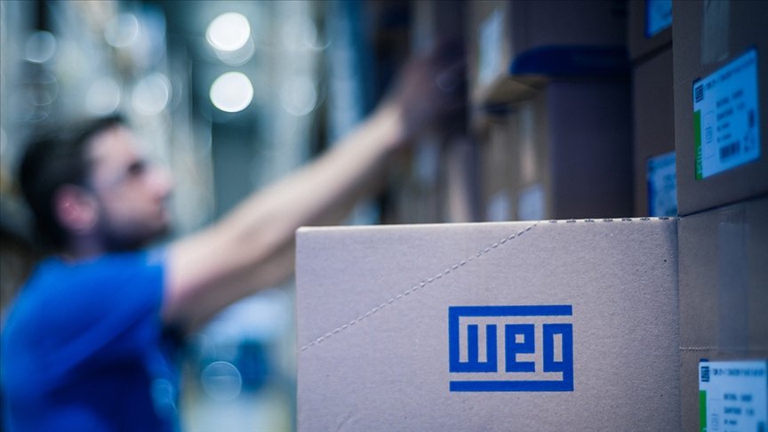 Brezilyalı enerji ve otomasyon firması WEG'den Türkiye'ye 28 milyon avroluk yeni yatırım.
Manisa'da kurulacak redüktör fabrikasında 150 kişi istihdam edilecek.