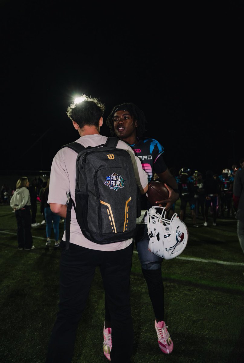 PrestonW_11's tweet image. Felt great to be back!
Luke 2:14 “Glory to God in the highest, and on earth peace among those with whom he is pleased!”