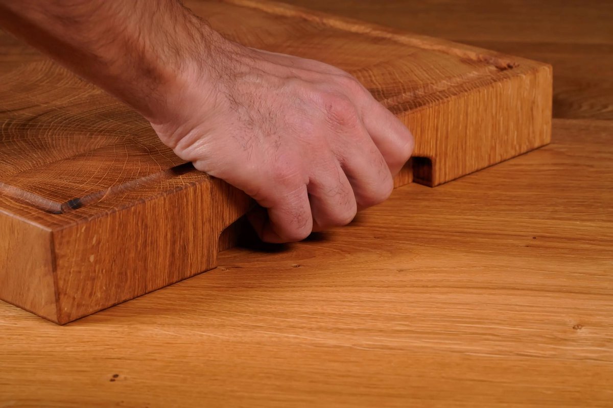 Soll es nachhaltig und langlebig sein? Dann fährst du mit unseren Brettern am besten!

#schneidebrett #deutschland #eiche #nachhaltig #handwerk #lowtimepreference #bitcoin ers #wood