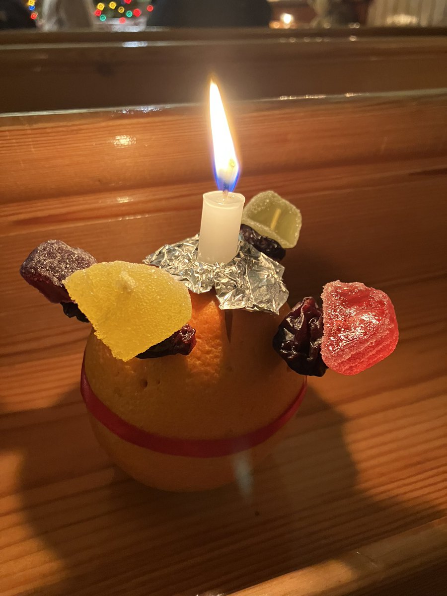 CroftMacLean's tweet photo. Lovely Christingle service today at Barra Parish Church - definitely feels more like Christmas today. https://t.co/znZ0oJjYYW