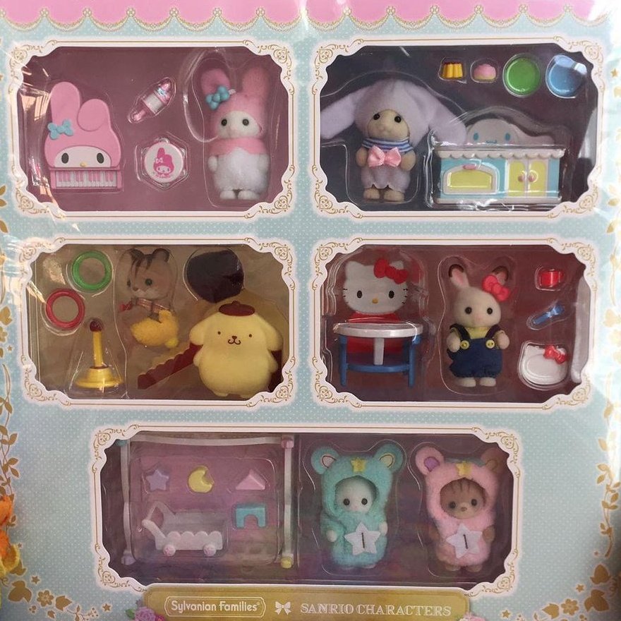 sanrio x slyvanian families