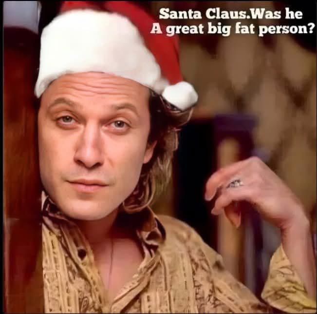 Are_U_ScaredYet's tweet photo. #SilenceOfTheLambs #BuffaloBill #HorrorMeme #Christmas #ChristmasMeme https://t.co/CtWoIR3kpO