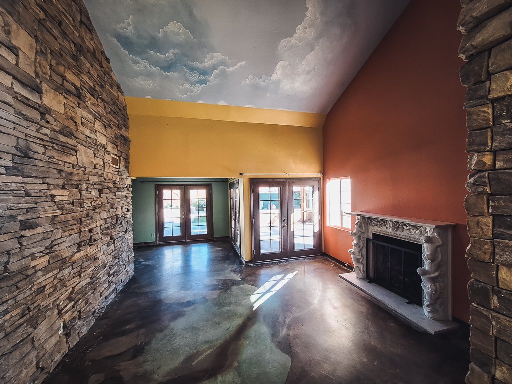 I have a new listing in Las Vegas and I’m so excited to sell it. It’s a really cool garden sanctuary house with lots of custom items from India and Bali! You can walk to Palace Station Casino! Contact me for more info!