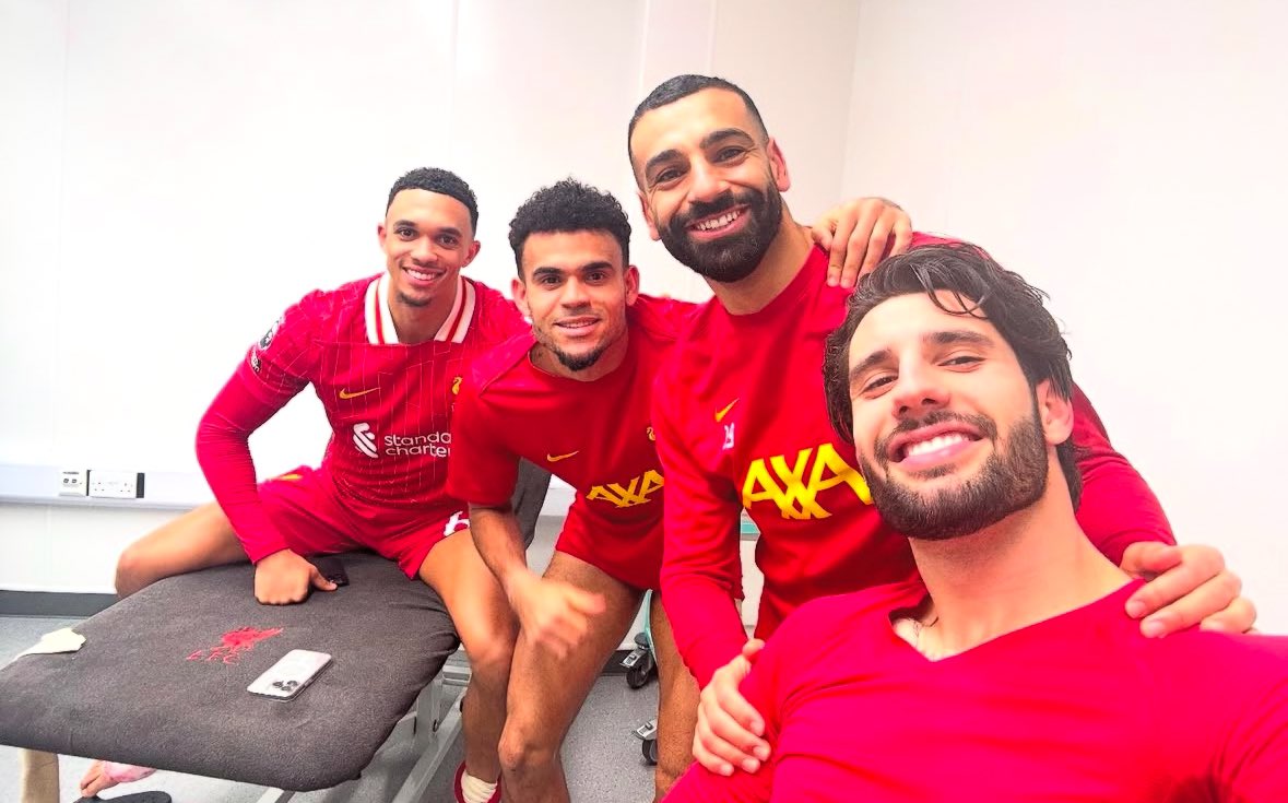 TheAnfieldWrap's tweet photo. The absolute boys https://t.co/SqHOAirBQD