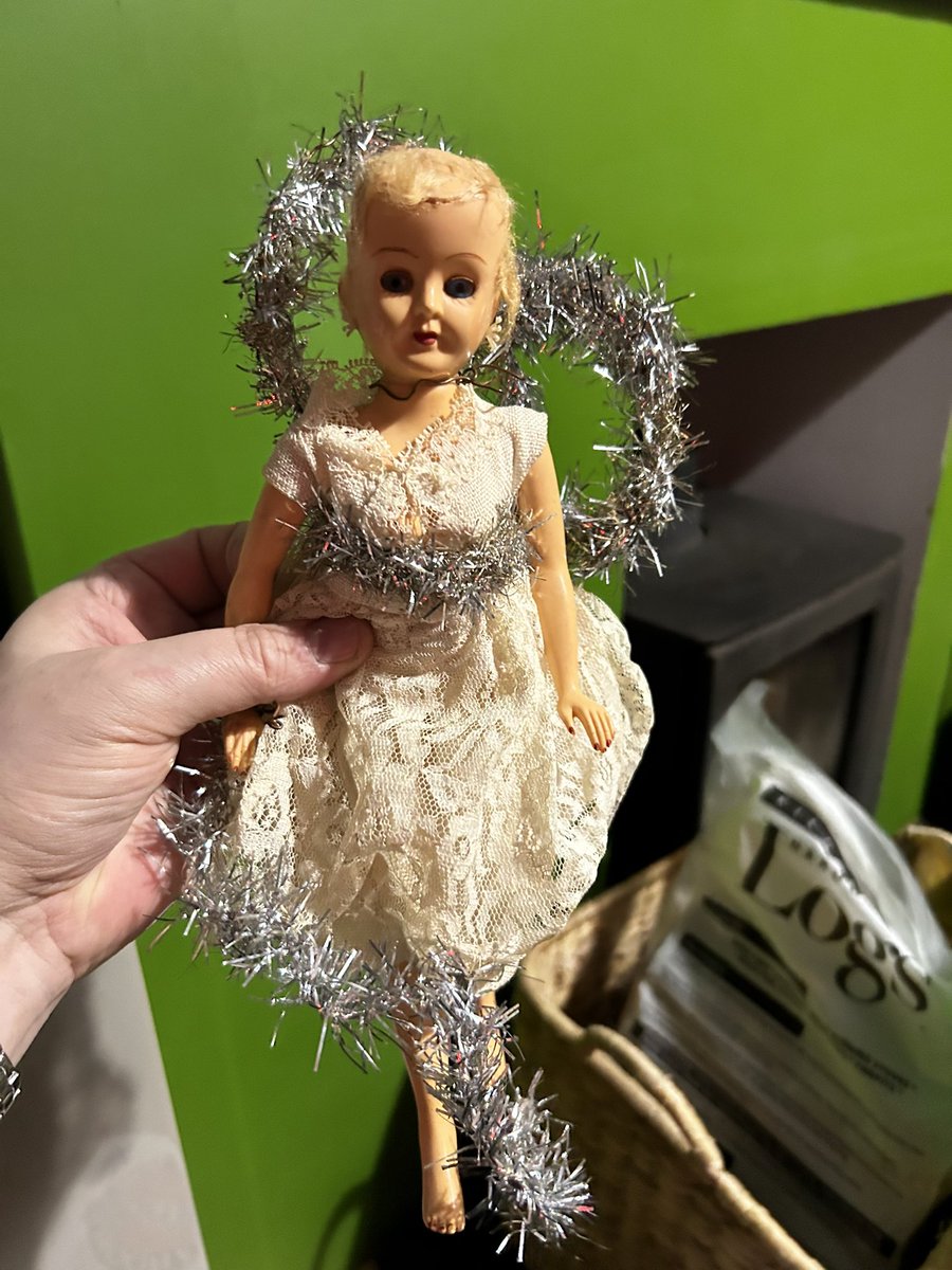 Behold!
The scariest Christmas decoration ever!
I’m not entirely sure it won’t kill me in my sleep.