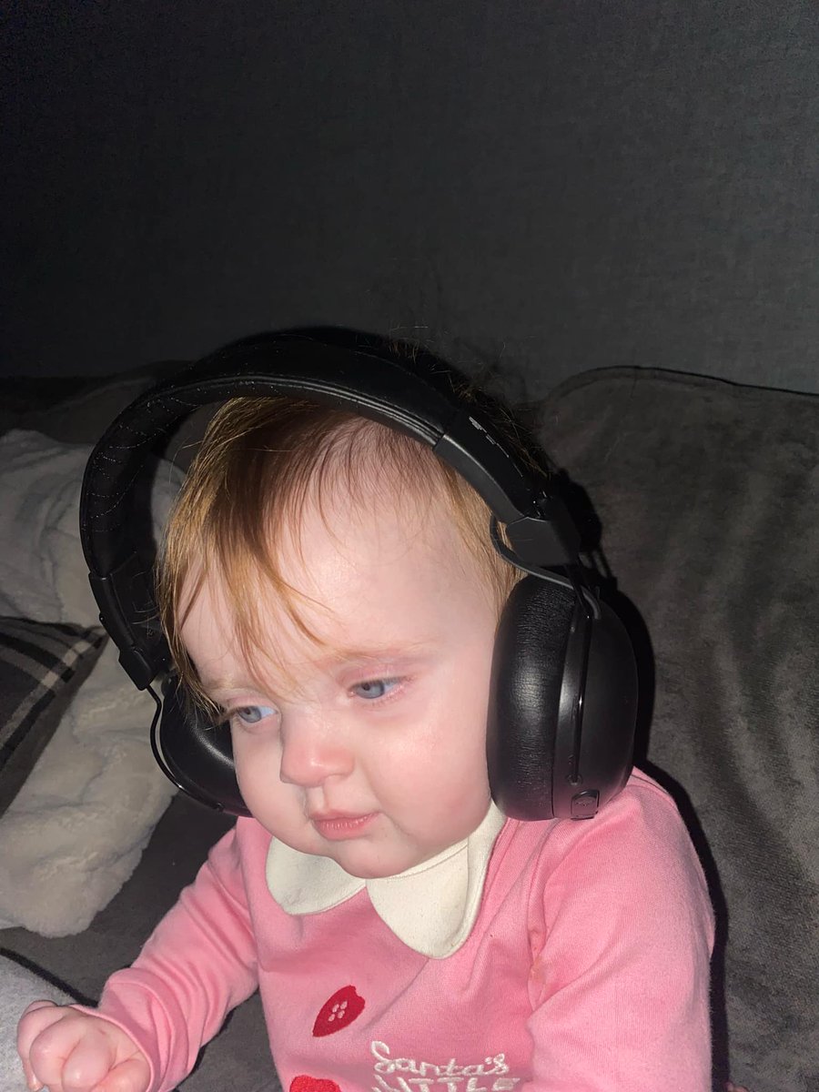 Wayne ison tweet media