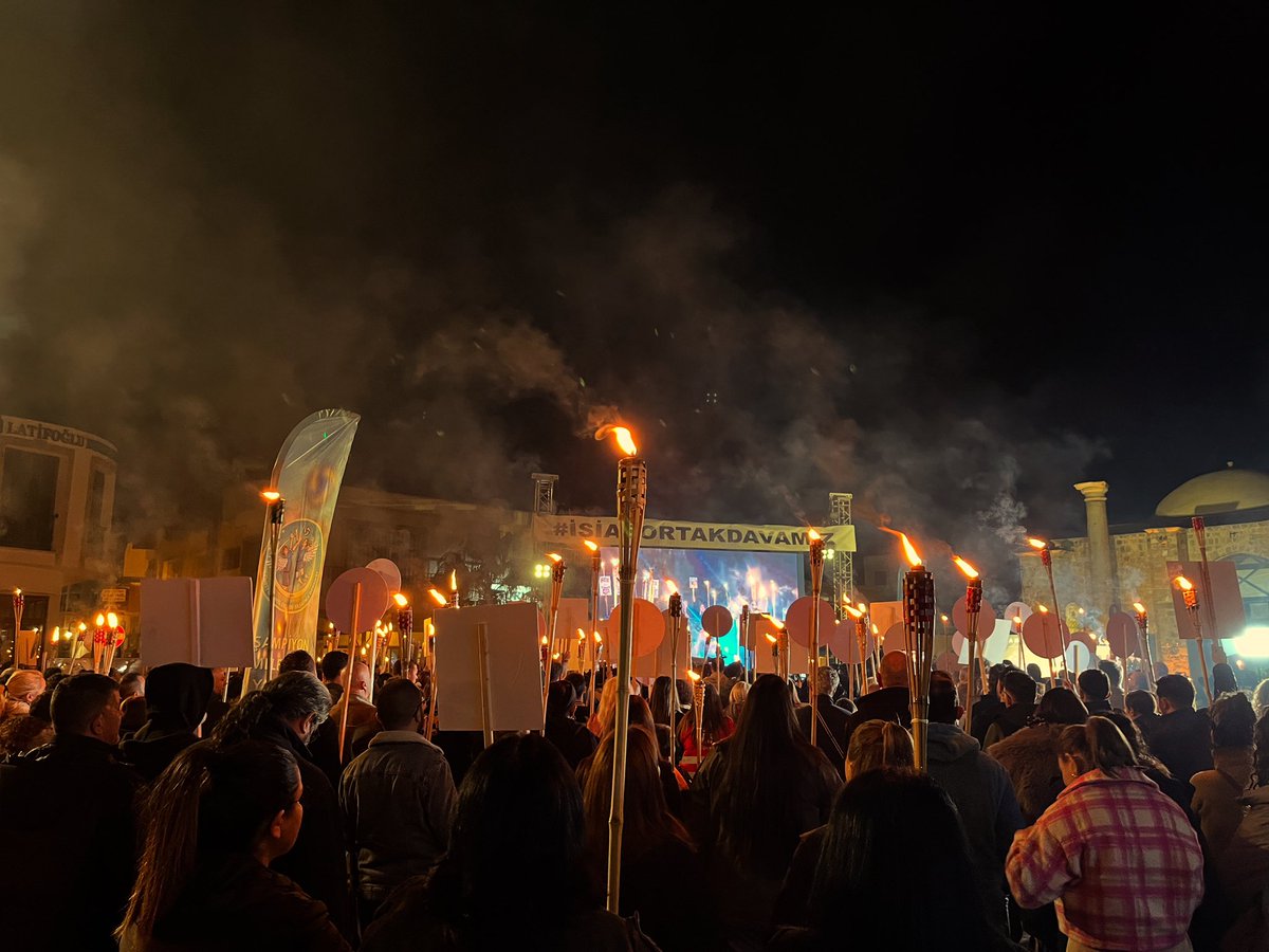 Biz iki yıldır anlatıyoruz, aklın yolu bir, adaletin yolu birdir #isiasolasıkast