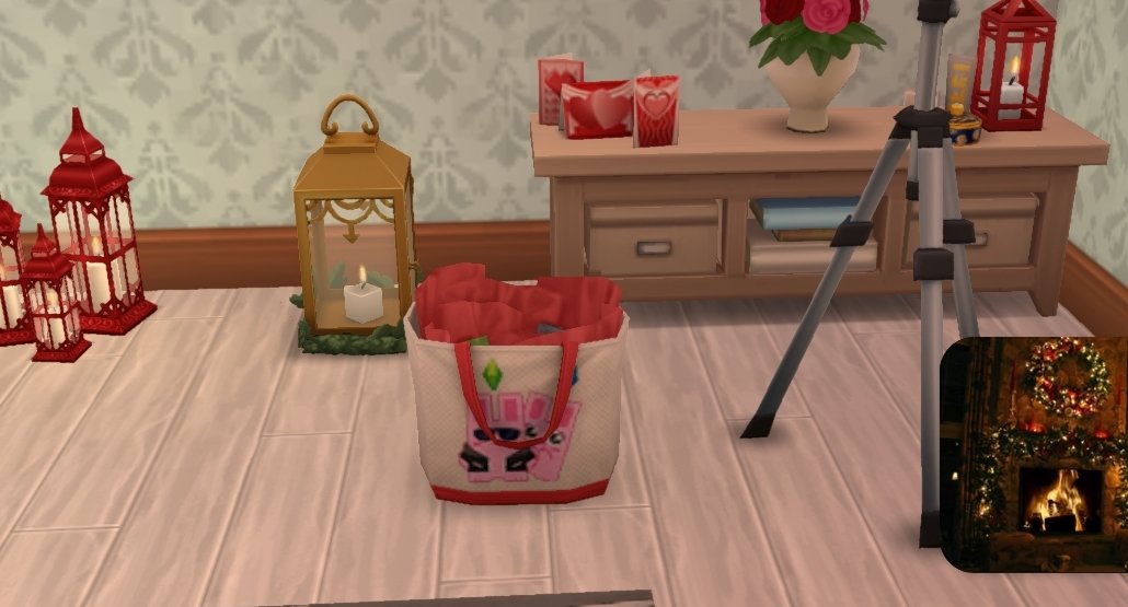 KellySims1988's tweet photo. @Alaeryn And I'm getting the bag 😍😍 I was shocked when I saw my Sims using the stairs. Sims mobile fun 😑 https://t.co/pLEwILqRK1