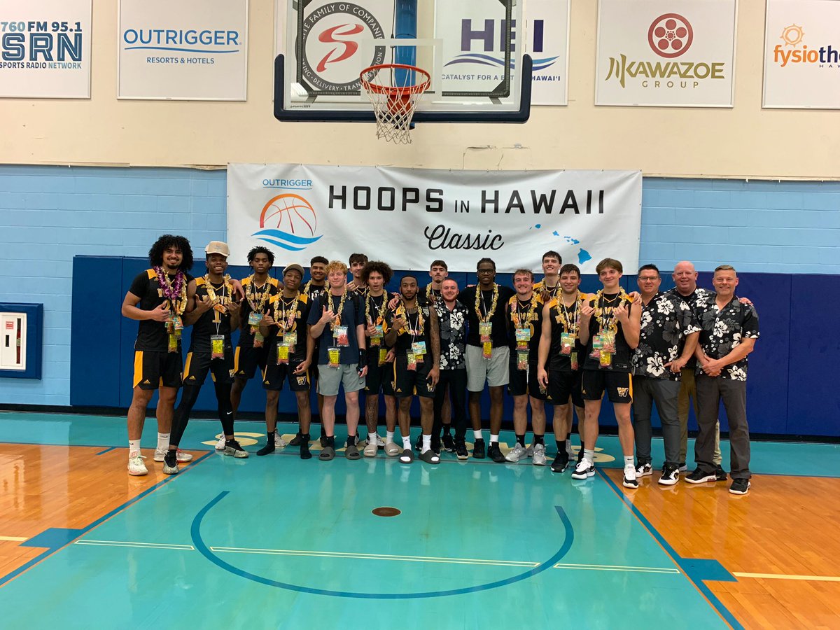 With two wins on our Hawaii trip, including a win over D2 Hawaii Pacific, the #6 ranked Scots are now 10-0