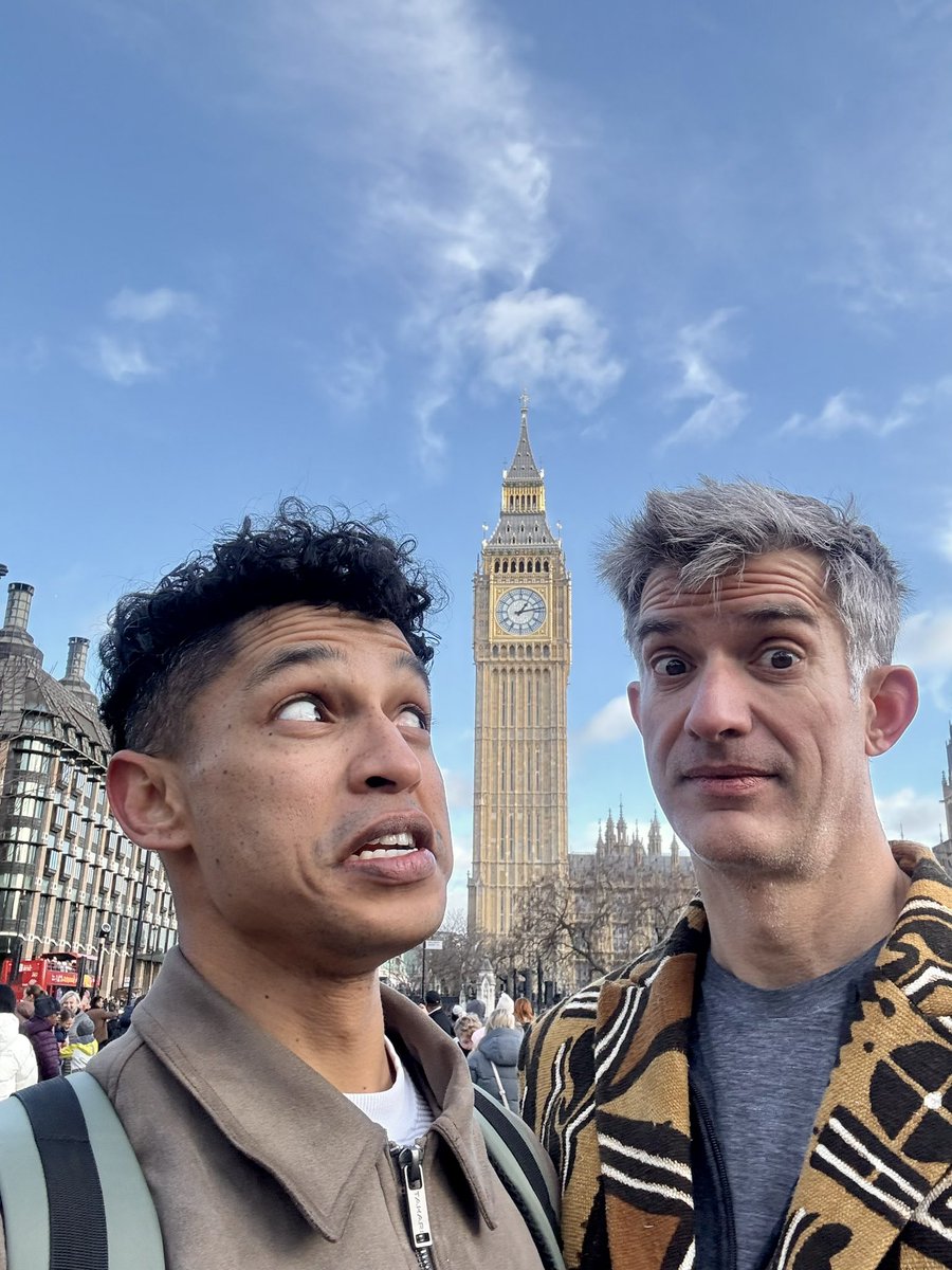 kev_rain's tweet photo. BIG BEN!
I’m on my London Mission 🇬🇧
This city is so charismatic. And COLD 🥶
I like it here.
#London #BigBen #007 #Britain #travel #goseetheworld #happyholidays #2024travel #christmas24 https://t.co/n2yRWbzV9O