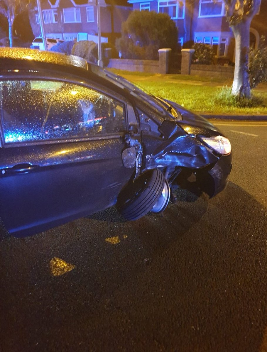 Could a solicitor, please DM me if you can help. My daughter was hit head-on by a drunk driver, but due to a Police error (confirmed by the Srg), they couldn't charge him.  It's now past 6 months, but we've got additional evidence that he was driving #HelpNeeded #DUI 🙏