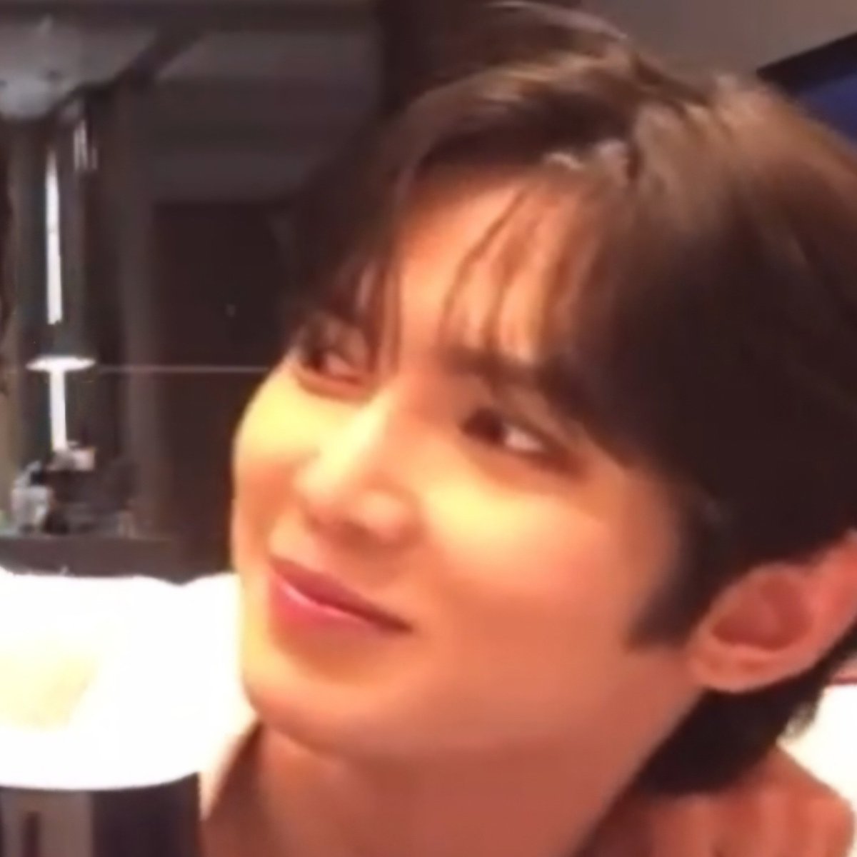 여비🪐 tweet media