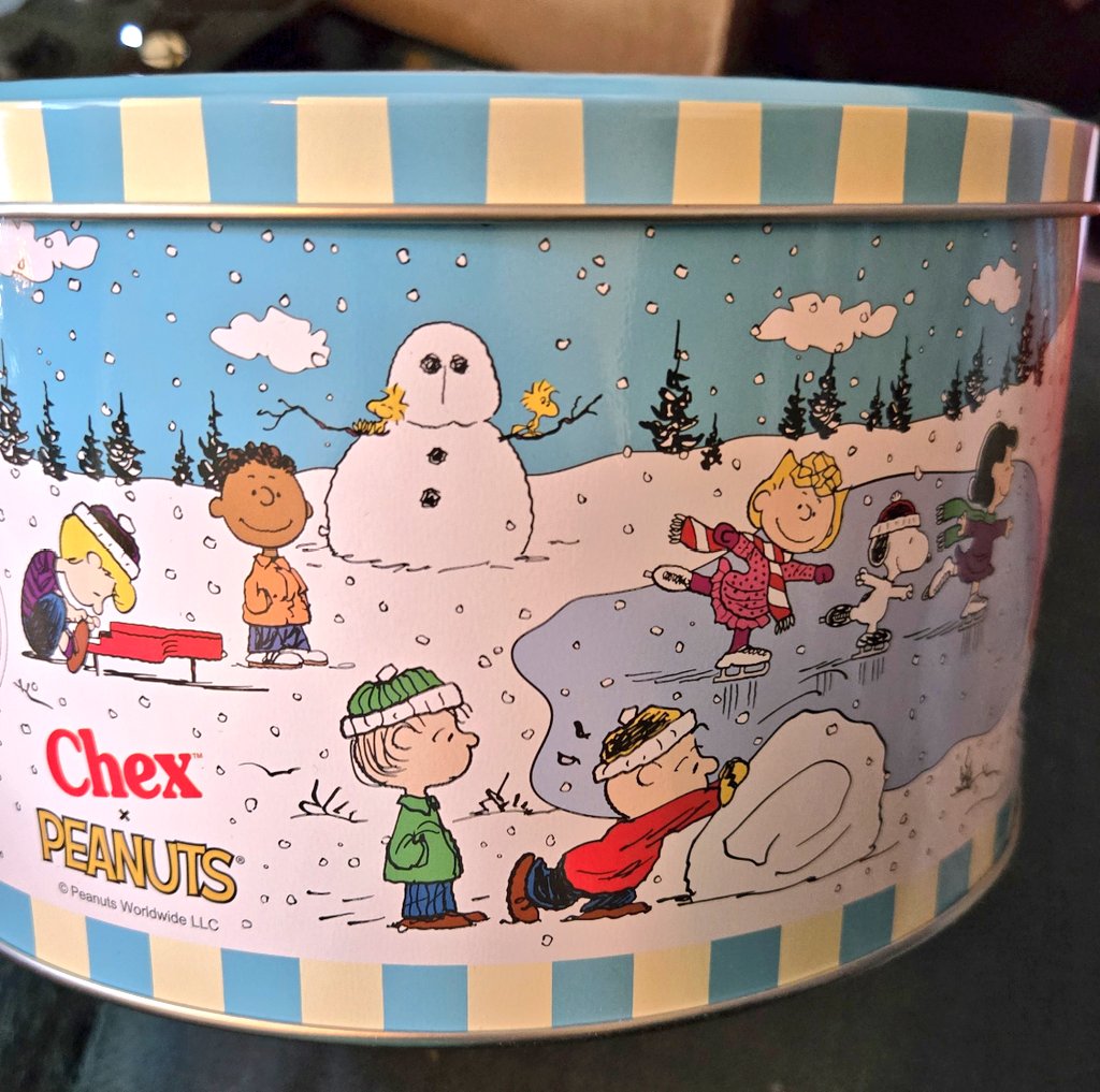 <a href="/EmptyBowlShow/">The Empty Bowl</a> That free Chex Mix tin they're offering is so cute!
