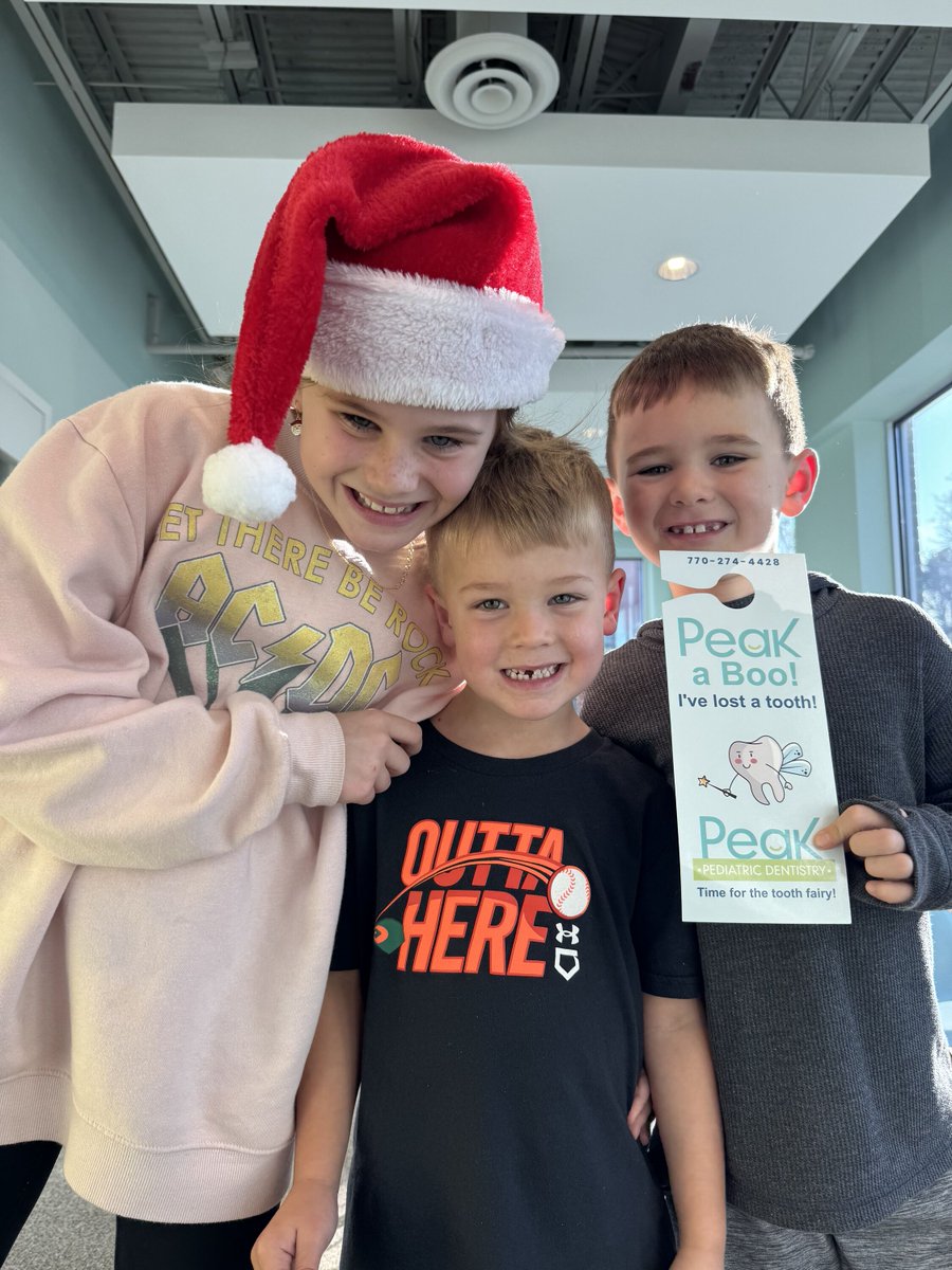 ElizabethPrann's tweet image. #MomHack

Don't fall asleep before the other tooth fairy… if you do, you'll go broke. 

The last O'Day is officially in the rotation.

#ToothFairy #MomLife #GrowingUpTooFast