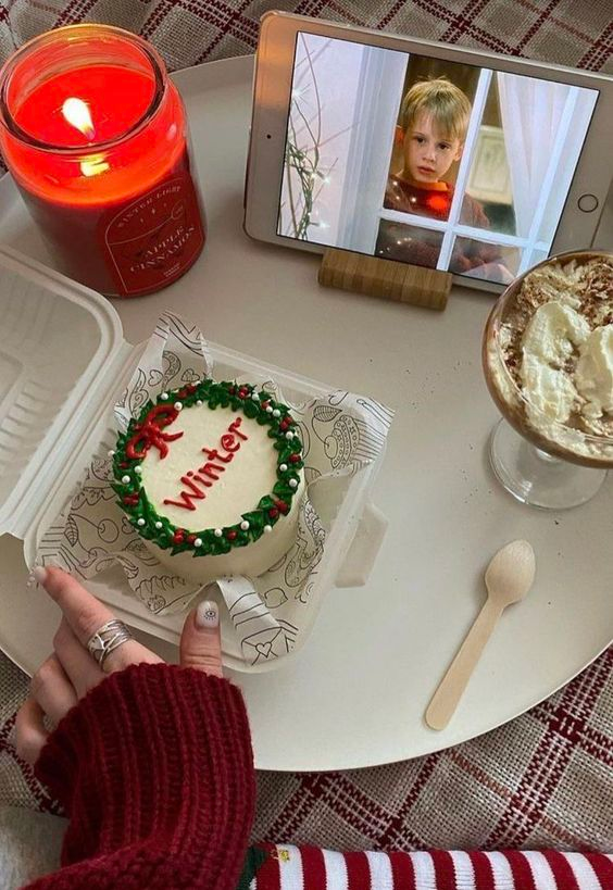 happy christmas week! 🎄🍰🎀
