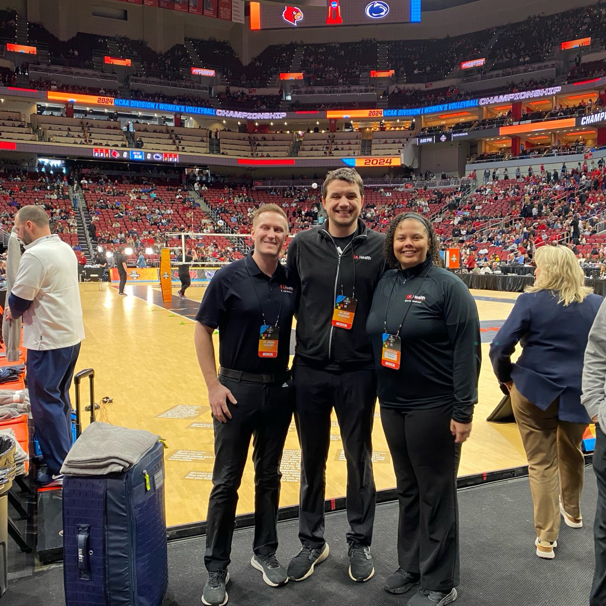 UofLHealth's tweet photo. The UofL Health – Sports Medicine team is ready to serve at the @NCAAVolleyball national championship game as @LouisvilleVB takes on Penn State. 

#GoCards | #PowerofU https://t.co/5v9uHqqbR0