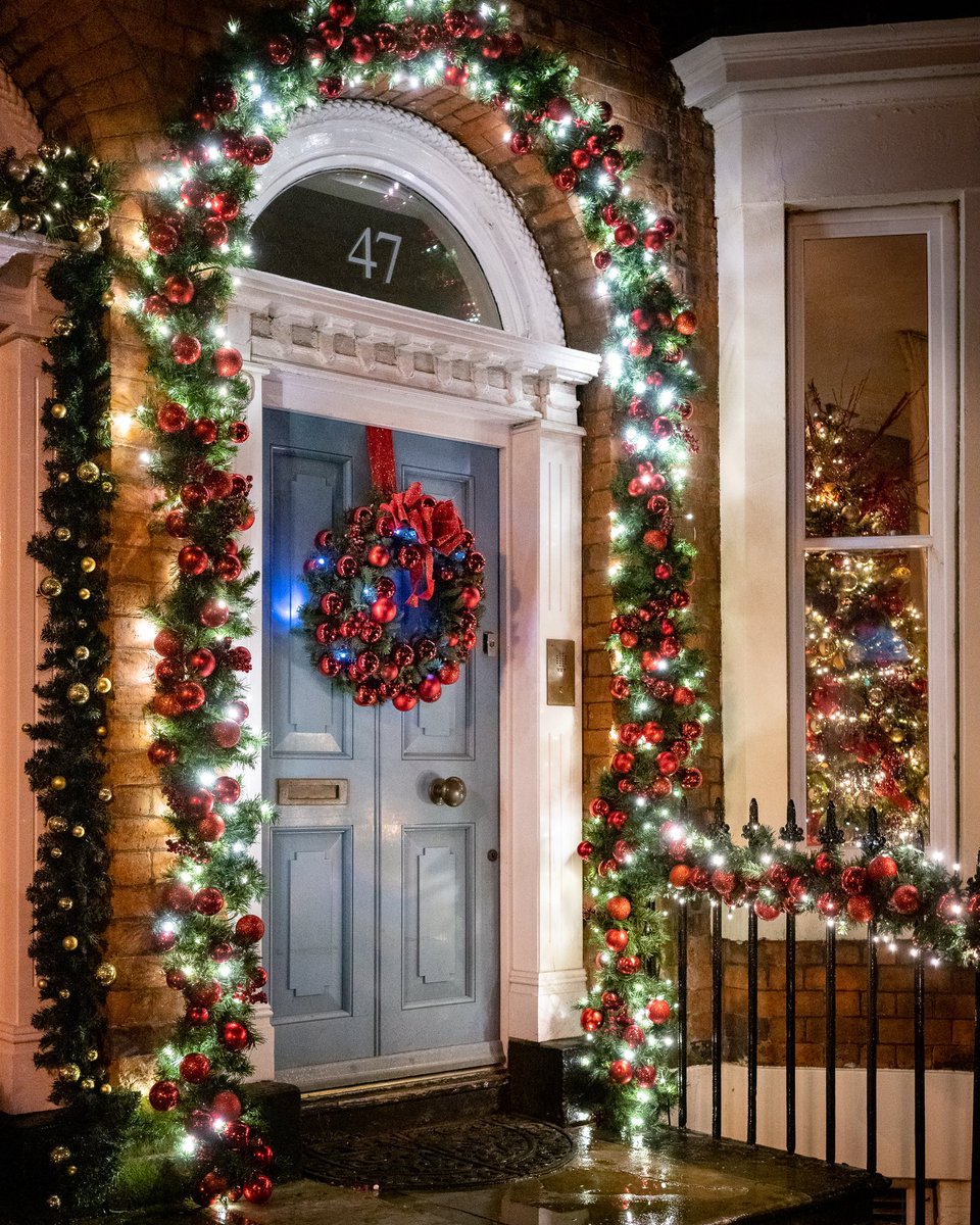 Georgian Christmas, Liverpool - 4 doors in and around Falkner Street..

#liverpool