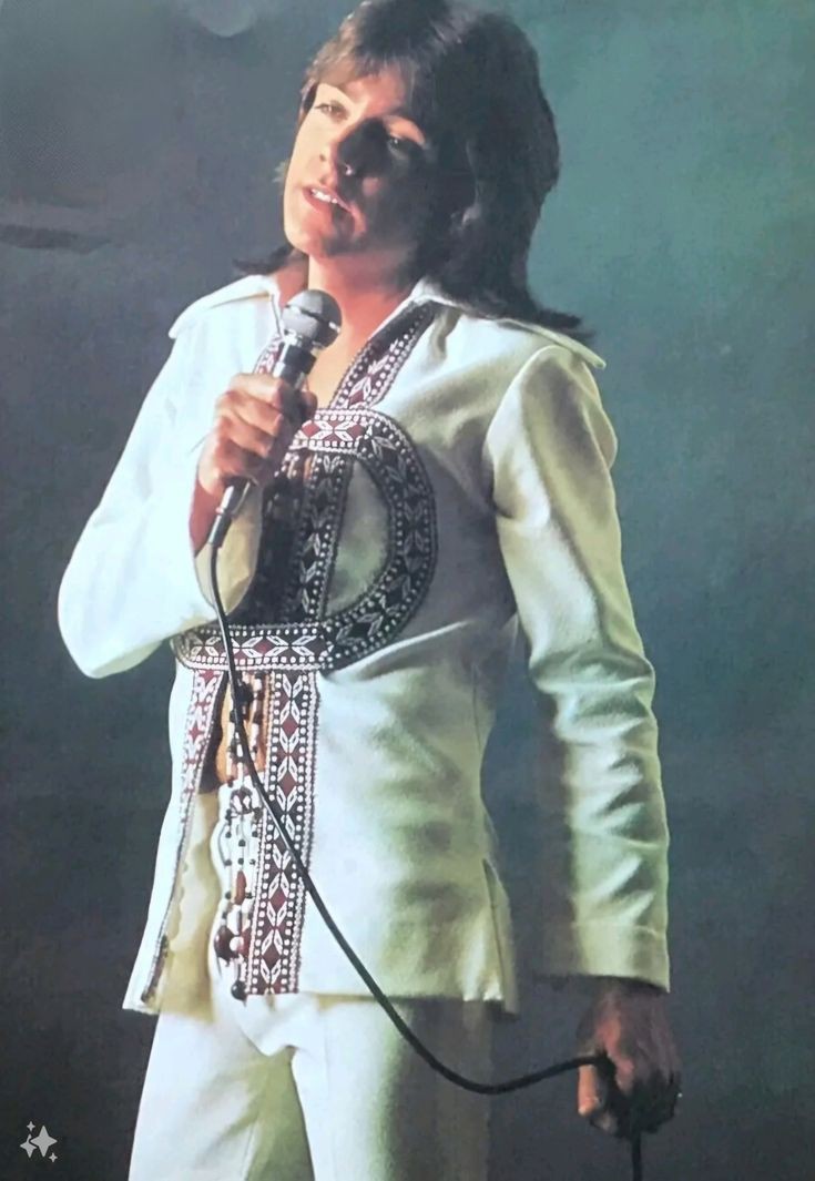 jessbythebsb's tweet photo. Us.. πππππ #DavidCassidy #love #cutenessonoverload https://t.co/GE4k0FkW2w