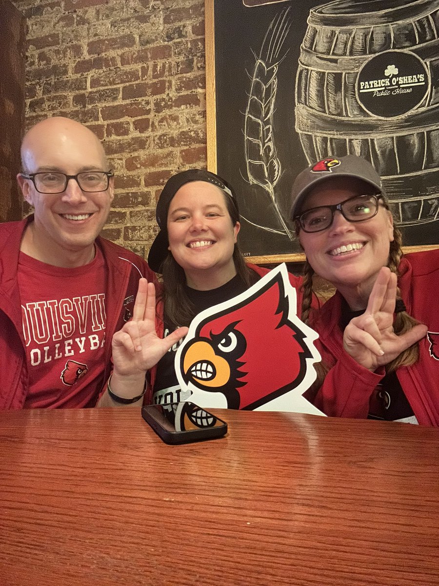 Let’s get a natty, Cards! #NCAAWVB #GoCards