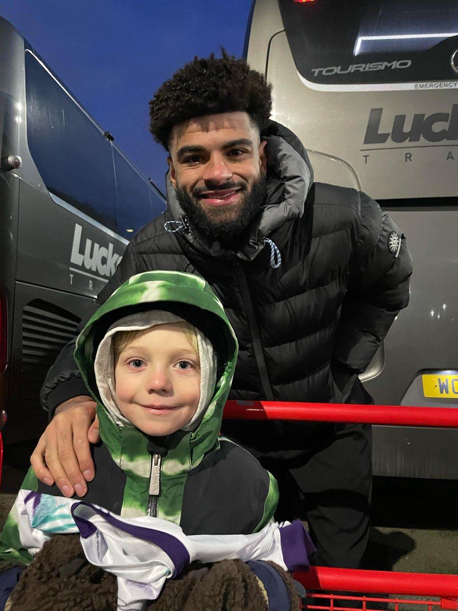 Little cousin vs big cousin 😍🥰