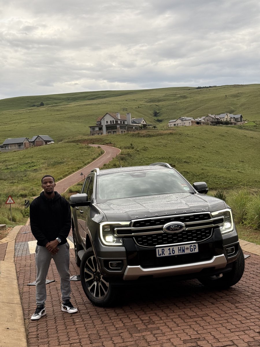 RealMrHowMuch's tweet photo. A few days in Dullstroom with the Ford Ranger Platinum 👌🏾

@FordSouthAfrica https://t.co/oVsSItNghw