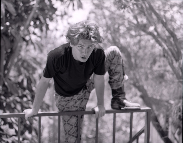 TheCinesthetic's tweet photo. River Phoenix photographed by Gus Van Sant https://t.co/oGlnsL5rv5