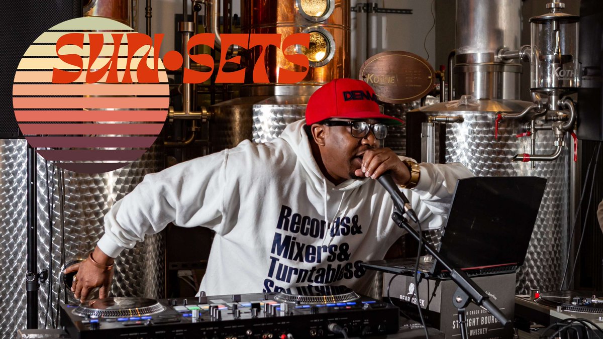 Kick off the vibes at 5pm with DJ Kimani &amp; guest Dbo. 🎶 Enjoy $6 Disco Mules while grooving with CJ Sticky Fingers. Who’s joining us? 🥂🍸 #SunSets #BearCreekDistillery #GoodVibes

#comecraftwithus #distilledindenver #thingstodoindenver #dj #bearnecessities #BCD