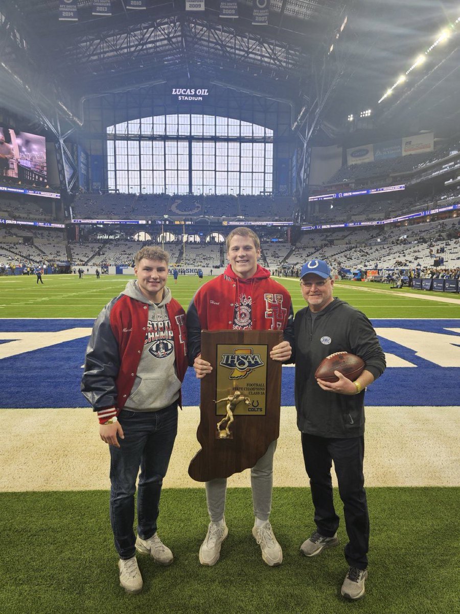 HHQBCLUB's tweet image. Several of our Patriots are being recognized for the 3A State Title today in Lucas Oil Stadium.

That Patriot jersey and helmet will remain in the stadium until next year’s State Championships!