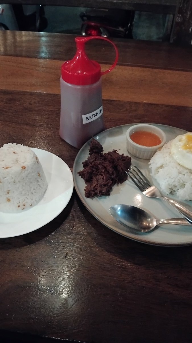 rjthegreat211's tweet photo. Missin' this. #TapaSupreme #UBelt https://t.co/EomL9qa7Pd