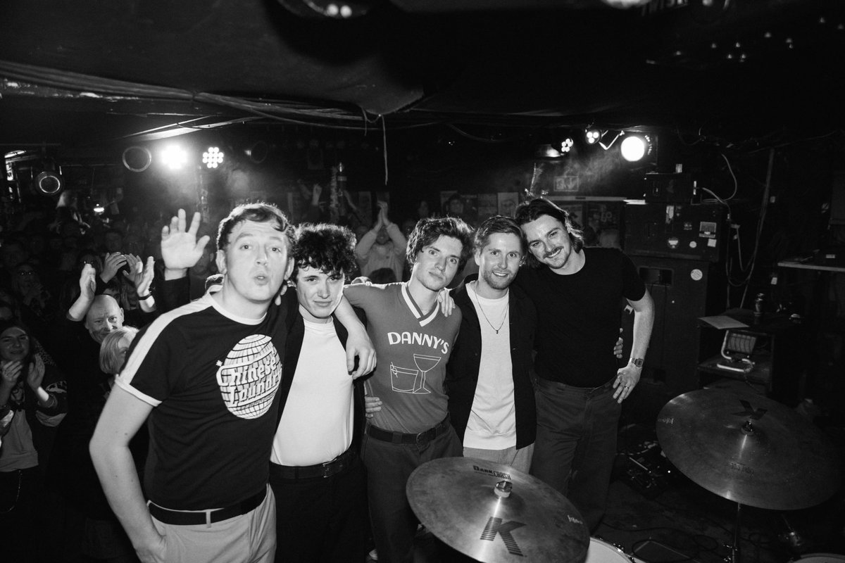 feverbanduk's tweet image. Thank you and goodnight! ❤️ 

📸 Luke Hallett