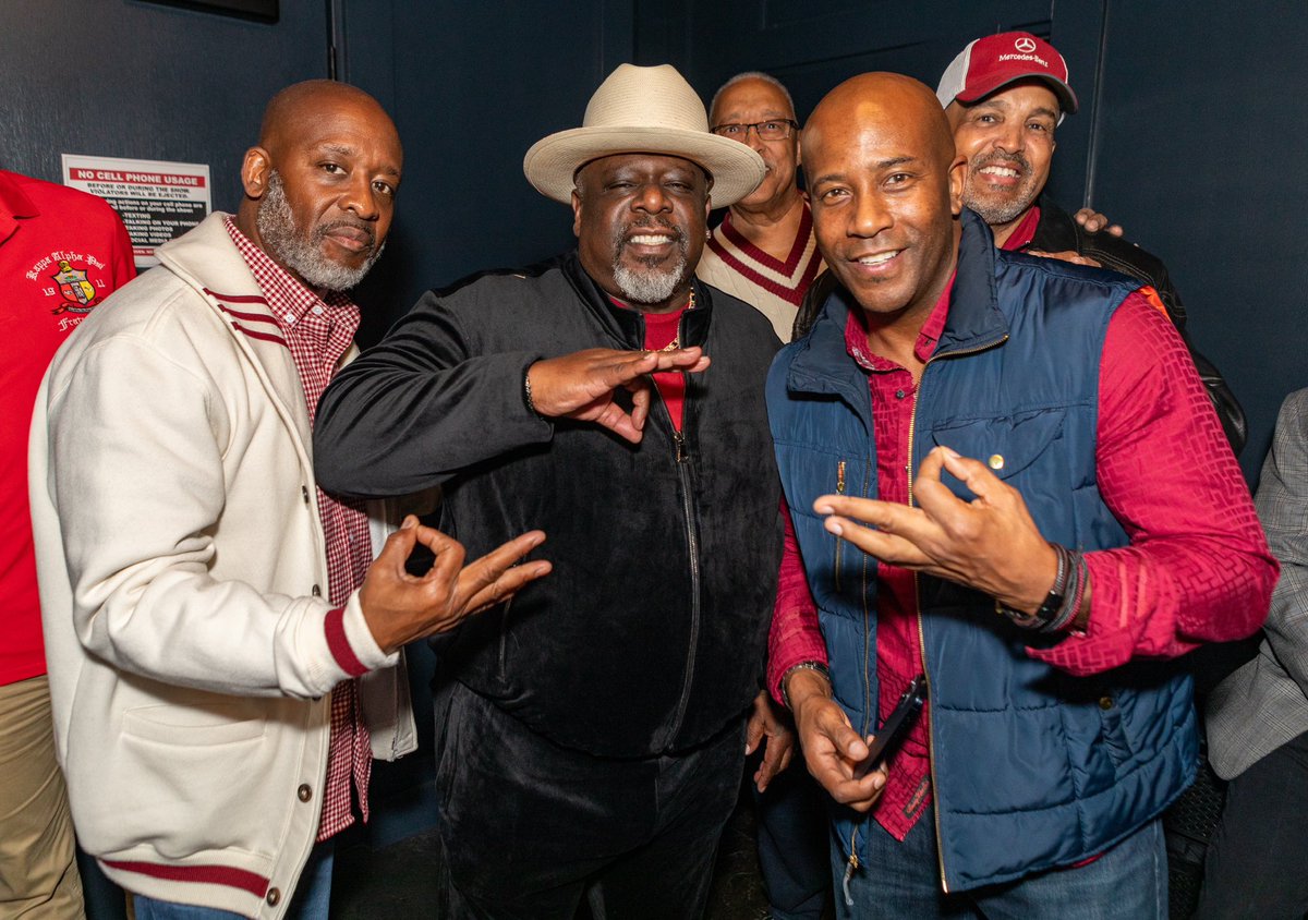 PhoenixKappas's tweet photo. We had a great time fellowshipping with our Good Nupe Brother @CedEntertainer this weekend at Stand Up Live! Our Nupe put on a fantastic show and represented the Bond extremely well! YO to the Good Nupes! 👌🏾♦️ https://t.co/Xu3H61YAei
