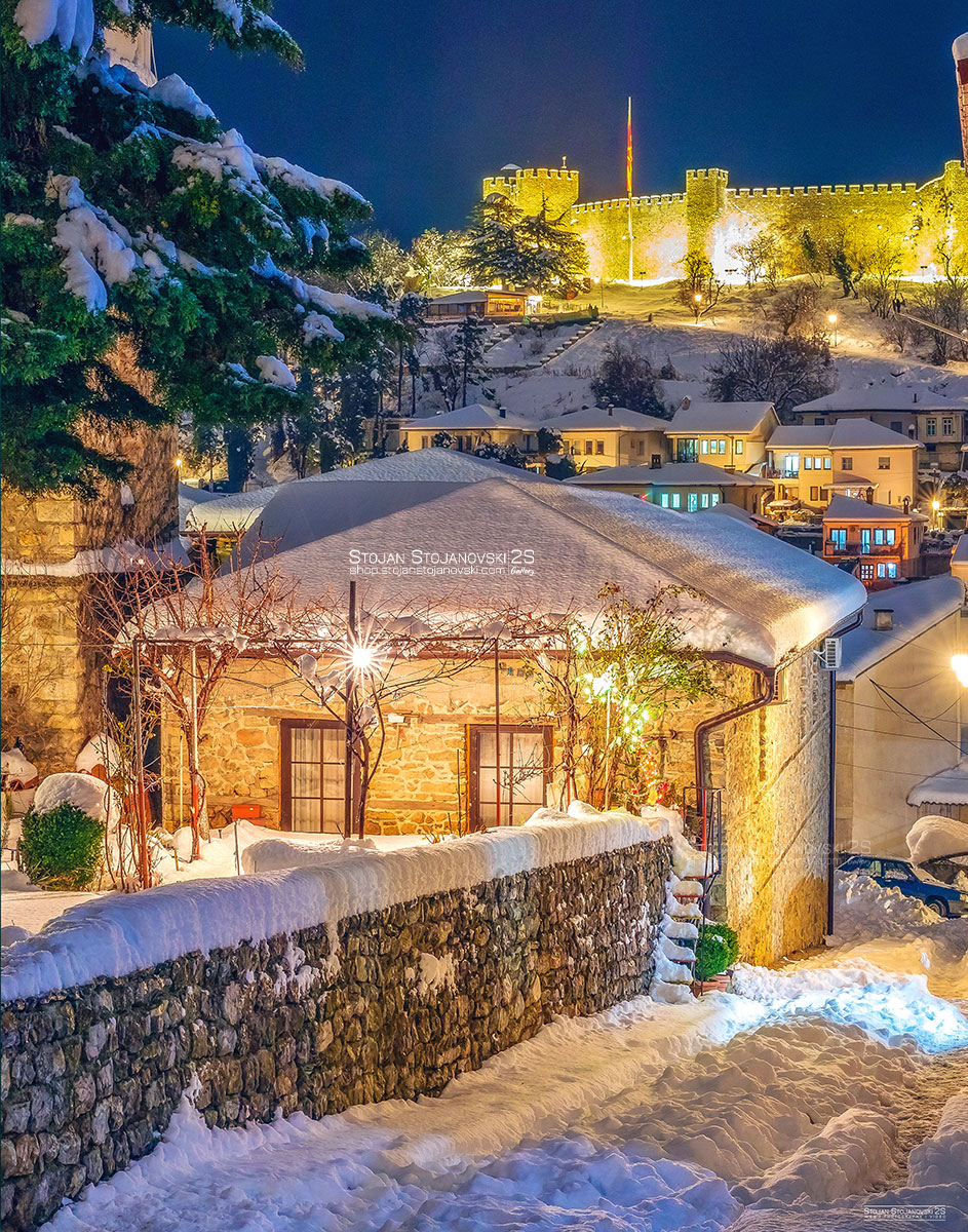 Зимска разгледница од Охрид. Уживајте