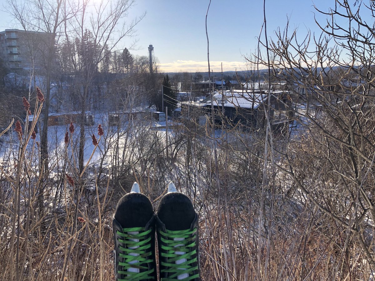 serlav62's tweet photo. Voilà!! C’est parti 🥅🏒 https://t.co/A7B43OnbH5