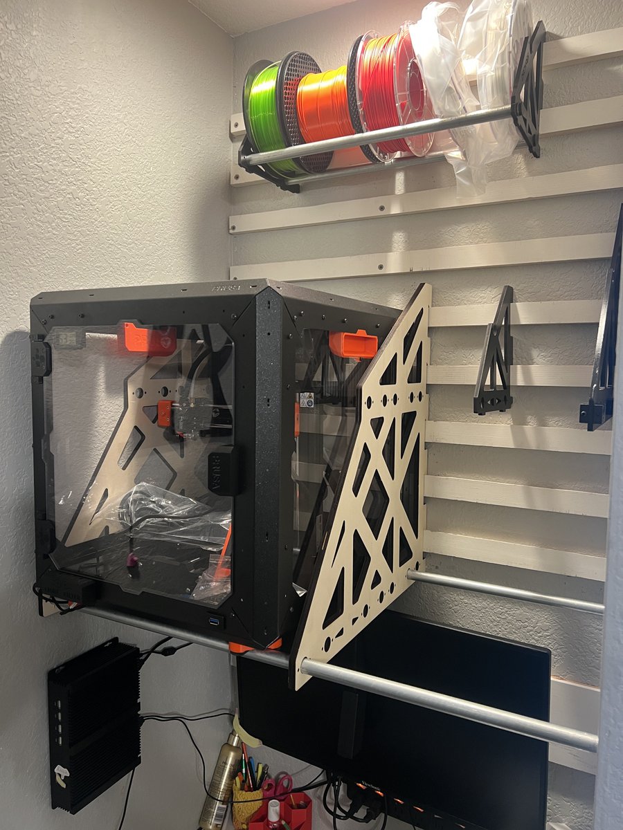 repkord's tweet photo. A while back the amazing @adnarimnavi shipped his incredible 3D Printed karts to me in a very nice custom birch crate. So I made some #RepRack XXL brackets out of them. 10mm thicc bois. It now easily supports @Prusa3D enclosures on cleat wall. Woot! https://t.co/szXOhkQWSc